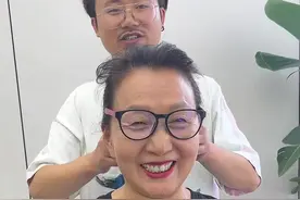 女人上好50岁白发多建议剪短发年轻10岁那种#根据脸型设计发型 #笑着走出理发店 #剪发前vs剪发后 #绵阳剪发视频封面