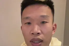 看到曹岩新发的抖音，不免好奇点开了搜索。#体育生