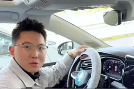 汽车的S挡和M挡如何使用？你是不是只会D挡走天下？#带你懂车 #汽车知识分享 #每天一个用车知识 #内容启发搜索视频封面