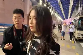 #陈钰琪 #路人视角 #生图 #街拍 #街拍穿搭视频封面