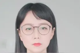 #工行回应市民取钱后被认定假币 真是扑朔迷离，究竟是哪个环节出了问题呢？#薇观察视频封面