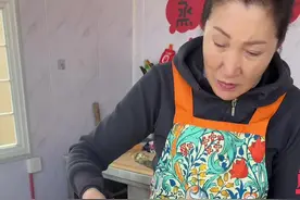 早春减脂餐第一弹，虾扯蛋，好吃营养还低脂#记录真实生活 #虾仁减脂餐的做法 #减脂餐