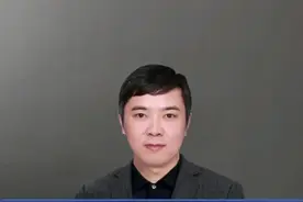 过年做饭烫伤，姚医生教你紧急处理！#抖出健康知识宝藏 #厨房里烫伤后怎么处理 #被锅边烫伤怎么处理 #开水烫伤的急救方法 #姚宇锋