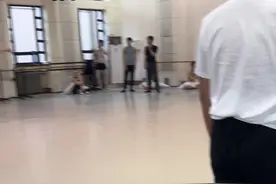 ##芭蕾 #腿长一米八视频封面
