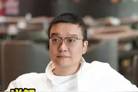 #张兰 海外家族信托基金被击穿 要赔9亿多人民币 是怎么回事？一个视频给你讲清楚~ #齐昊 #商业思维 #认知思维 #提升自己 #时代华商 #知识分享 #涨知识视频封面