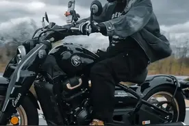 提一台赛科龙RA600看看怎么样。 #赛科龙RA600 #百城联动试驾无忧 #巡航车