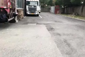 今晚不知道又要几点才下班啊！