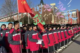 我的青春回头看了我一眼，像是在跟我告别#毕业季 #学生时代