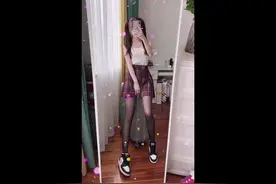 #高跟黑色丝袜穿搭 #大长腿美女 #御姐风细跟高跟鞋太绝了视频封面