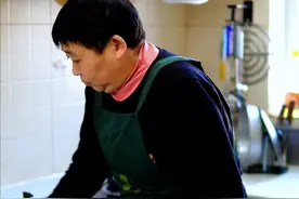 让婆婆回老家，婆婆的反应很真实 让婆婆回老家，婆婆的反应很真实#家庭#父母#孝顺