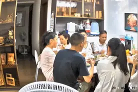 高考后的表白 这是我弟的青春，还没开始就已经结束的初恋。视频封面