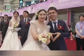哈尔滨工业大学第十届博士生集体婚礼 哈工大导师代表王玉银分享（三）我与妻子在哈工大相识相知相恋携手走过22年，扎根比远跳更动人⑭视频封面