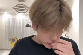 庞庞故事会又开始啦～#庞博文 #直播录屏分享 #节目效果 #搞怪 @庞博文