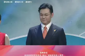 “希望能比自己的孩子多活一天”，是一些孤独症患者父母的心愿。#福建省第二届广播电视与网络视听播音主持职业技能竞赛 决赛现场，福建教育电视台主持人孙阳分享投身公益事业，为孤独症患儿擎灯的故事。视频封面