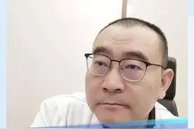 单纯的#鼻骨缺失 没有那么可怕，我觉得可以不做羊穿也并非“不作为”，而是根据多年来经验给到建议！#羊水穿刺 #产前诊断 #郑大一附院遗传与产前诊断中心 #健康咨询来小荷视频封面