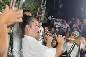 #谁说民乐不抖音 #网红 #现场实拍 #民间唢呐演奏视频 #民间草根音乐人视频封面