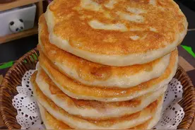 今天分享一款柔软劲道的发面肉盒的做法，老少皆宜简单又好吃～#发面肉盒#肉盒#馅饼#肉饼