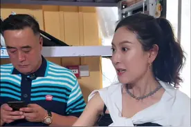 你快递名字叫什么！ #搞笑 #奇葩日常 #一定要看到结尾