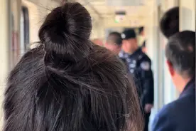 #不文明行为 #火车上的不文明 #火车 事情原因呢