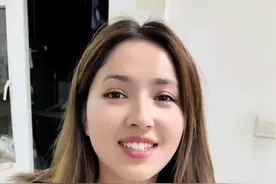 悄悄带尼泊尔老婆回中国 悄悄带媳妇回中国给妈妈惊喜，结果被发现了，这次安格瑞迪回来表现的咋样？#尼泊尔#跨国婚姻#外国人在中国#千万生活dou来拍#日常vlog