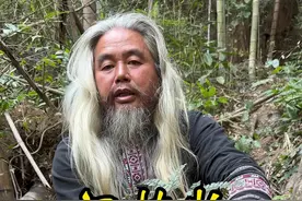 被人们称之为“少女的发丝”，凤尾蕨科铁线蕨#铁线蕨 #植物科普 #你的家乡有这种植物吗视频封面