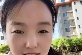 越来越搞不懂抖音，你天天给我推这个是几个意思啊。我是个本分小妇女，我天天忙着卖服务器，你老给我推他干什么。我不感兴趣除非他要买服务器[尴尬]真的是，别推了哈，不想看#大颖别来无样 #搬砖的小姐姐 #阿里云 #腾讯云视频封面