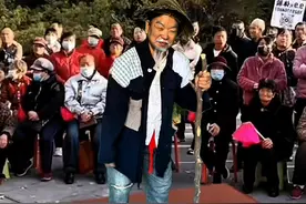 #掌声响起来 #反串演绎 #曲剧《三子争父》分享给大家。希望大家捧场#祝大家新年快乐万事如意 ，财源广进@DOU+上热门 @DOU+小助手视频封面