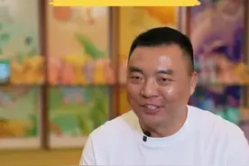 电商平台协同发力 外贸企业“转为危机” #关税 齐心协力应对#外贸 重压，国内各大电商平台纷纷出台出口转内销的扶持政策，15家主要电商平台已对接外贸企业超2.6万家次，帮助超2600家次企业入驻。视频封面