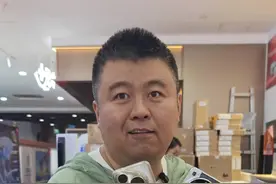 华为 Pura 80 Ultra 对比小米 15 Ultra 华为 Pura 80 Ultra 对比小米 15 Ultra谁的拍照更真实#手机数码