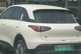 河南省十八地市车牌，郑州市A，开封市B，洛阳市C，平顶山市D，安阳市E，鹤壁市F，新乡市G，焦作市H，濮阳市J，许昌市K，漯河市L，周口市P，商丘市N，驻马店市Q，信阳市S，南阳市R，三门峡市M，济源市U