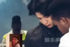 刘耀文去非洲吸收日月精华了？#宋亚轩 #刘耀文 #时代少年团 #文轩 #宋亚轩刘耀文回国视频封面