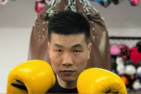 拳法专项训练动作 #拳击#一起来打拳 #散打#直拳 #格斗