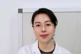 让人又爱又恨的鱼腥草，三种养生搭配要记好#中医 #鱼腥草 #医学科普 #折耳根 #清热解毒