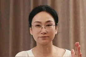 "90%人读书卡壳的致命陷阱❗你缺的根本不是努力… 为什么啃完100本书还是读不懂精髓？ 📜根源在这3个认知误区： ❶用西方思维硬解东方智慧（错把《论语》当鸡汤） ❷没四书五经打底就读经典（地基不稳盖危楼） ❸把国学当知识学而非修行（错过真正的开悟密码） #国学文化 #道家文化 #悟人生之道 #读书分享 #冥想  破解之道在千年经典暗线里！