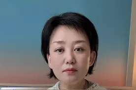 60件裙子退货 退的是集体之恶 这可不是“不讲究”这么简单 #店主称学生集体网购衣服穿后退后 #威观点 #广电V光视频封面