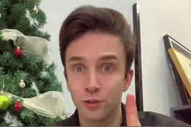 也就他们能想出这种损招了吧？？真是从未想过的道路啊！#deepseek#openai#外国人在中国 #chatgpt #人工智能视频封面