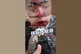 香迷糊了我要去摆摊啦～#龙石战争 #驯龙塔防SLG #玩法进化 #vlog日常 #搞笑