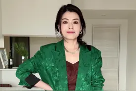 45岁 无美颜无滤镜做一个中式老钱风妆造去参加朋友生日宴会，让国际友人感受一下中式的矜贵#换头了换头了 #妆前妆后 #普通人化妆 #70后老阿姨视频封面