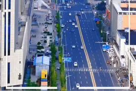 #原创视频 #航拍 #收缩城市 #张家口 #承德 不是自我麻痹，不是自我认知不清！我是真感觉这就是断腕自救！一产二产弱，不让动，那就牟着劲儿搞三产，搞文旅，搞冰雪，搞物流服务！倒逼自己趟出一条特色路！这一条路，也能吃饱吃好！加油吧张家口，路还长！💪💪💪