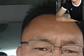 老公今天工资发了6000，工资一到账，他留了一半，其余的都转给我了，我笑着说你留2000不行吗，还不够你的日常开销吗，留那么多，我又没上班，家里的水电费，煤气都要我交，没成想着几句平常的话却激怒了他，他说在三四县的小城市一两千的生活费就够了，再说了，钱是我赚的，已经给你一半了，我还要工作应酬，叭叭叭的说了一推，那一刻我话都不敢多说了。#婚后生活#生活费#夫妻#日常vlog @DOU+小助手