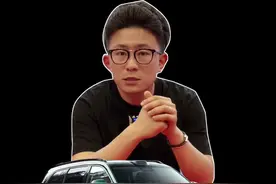 问界 新M7 新价格 新颜色！25万级的市场又要变天了！ #问界新M7牧野青限时23万起 #问界新M7牧野青上市