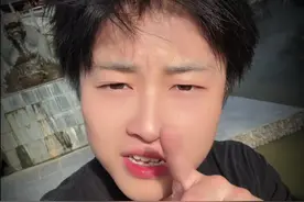 #暗区突围#暗区刀皮返厂#鸽哥#鸽哥暗区突围 想要什么跟鸽们讲