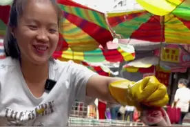 白鳝鱼怎么做吃的呢？#杀鱼技术 #菜市场 #厨房菜刀