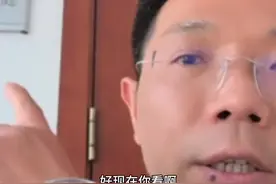 四个嫌疑人出庭都带着口罩，我要求摘下口罩辨认，被拒绝了，这是什么道理 #法律咨询 #李圣律师