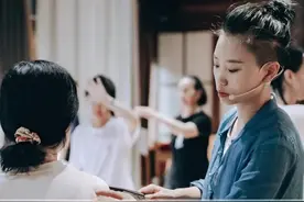 斜方肌肥厚难看，多练这个动作#斜方肌#斜方肌怎么消除#一字肩