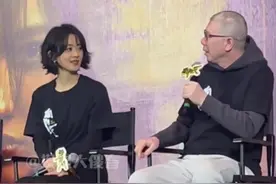 #冯小刚 说因#赵丽颖 向阳花现场飙太多“野话”，导致被删剪了好多