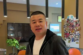两年前装修好的烧烤店，终于该发挥它应有的作用了！升级的目的就是给大家呈现出最好的一个状态！#创业路上的我们 #疆域秘烤烧烤腌料视频封面