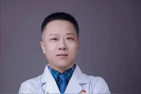 胸外科能治疗运动导致的胸部损伤吗？ 胸外科能治疗运动导致的胸部损伤吗？#硬核健康科普行动 #年度健康知识干货大赏 #医学科普 #胸部损伤 #胸外科