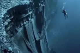 地球的黑暗深渊一马里亚纳海沟，到底隐藏了什么秘密？  #涨知识 #科普 #马里亚纳海沟 #深海恐惧症 #探索地球