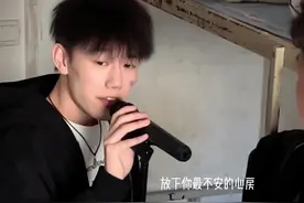 月光在刀刃上碎裂成潮汐声 人鱼的眼泪在副歌处凝结成叹息#演唱会 #人鱼的眼泪 #exo视频封面